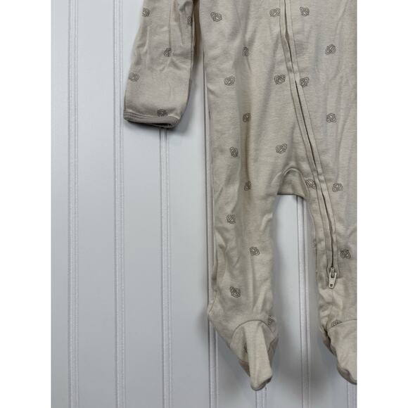 Cloud Island Baby Boy Tan Pretzel Zip One Piece Sleeper Outfit 3-6 Months #155 - Picture 2 of 13